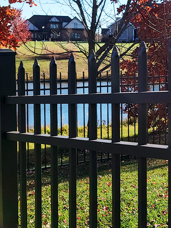 Aluminum fencing benefits in Cincinnati