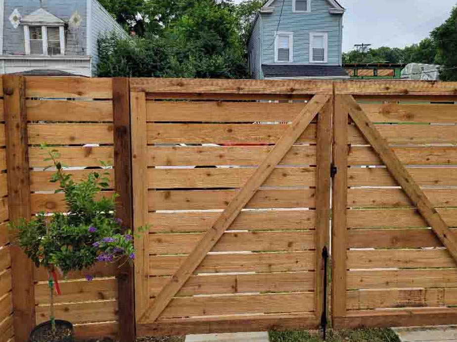 Semi-Privacy Fence Contractor in Cincinnati