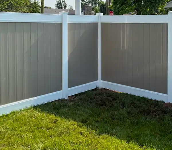 Vinyl fencing benefits in Cincinnati