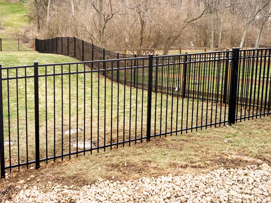 Aluminum fence contractor in Cincinnati