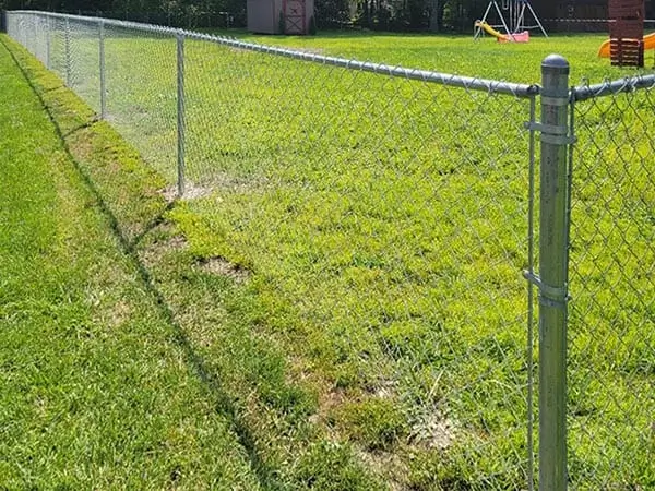 Chain link fence contractor in Cincinnati