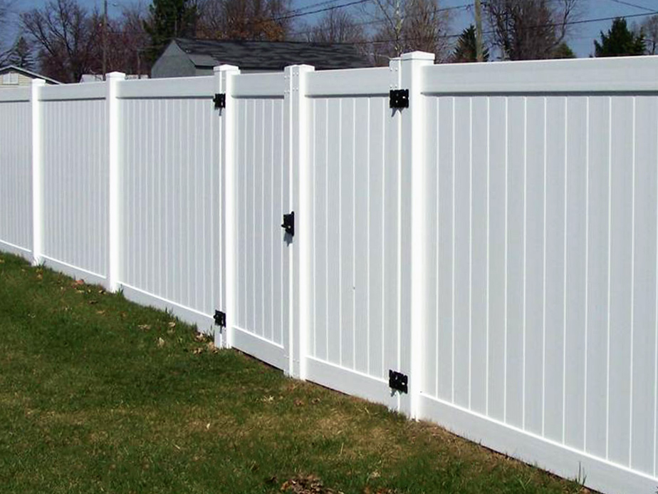 Hamilton County Ohio vinyl privacy fencing