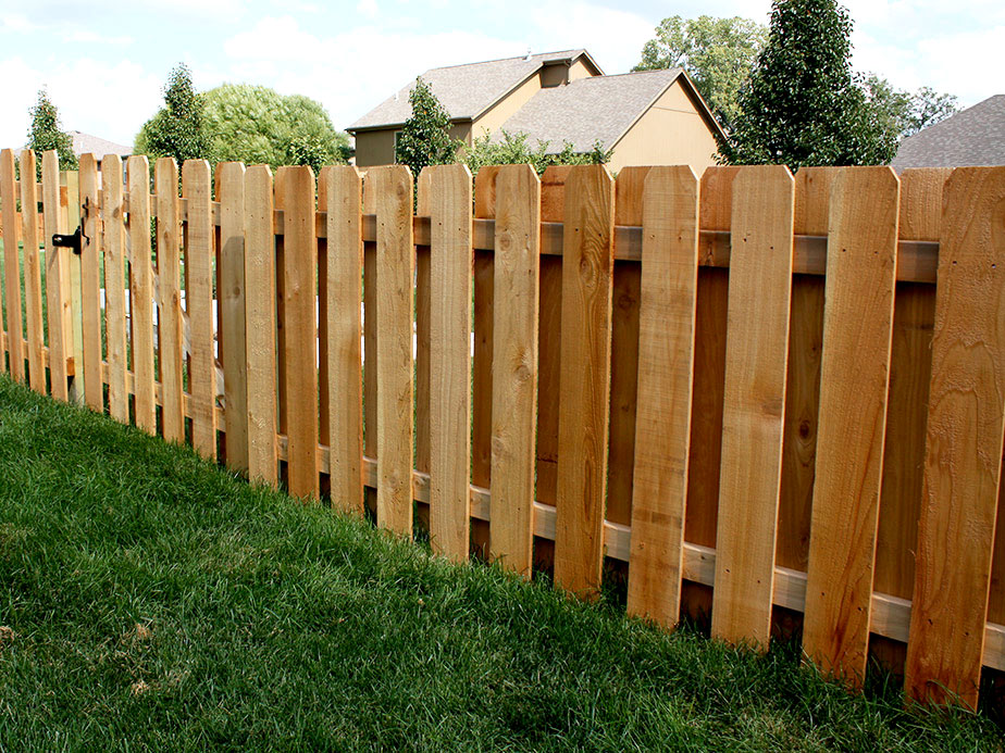 Loveland OH Shadowbox style wood fence